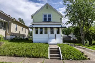 1304 Nestor Ave, Akron, OH 44314 - Photo 2