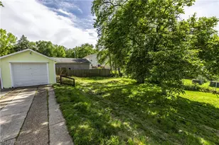 1304 Nestor Ave, Akron, OH 44314 - Photo 36