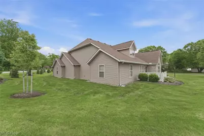 1210 Pebble Chase Circle NE, Massillon, OH 44646 - Photo 36