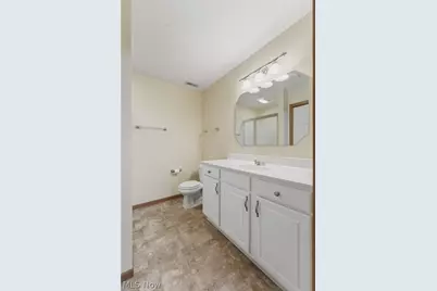 1210 Pebble Chase Circle NE, Massillon, OH 44646 - Photo 22