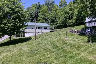 12413 Lick Run Rd, Newcomerstown, OH 43832 - Photo 28