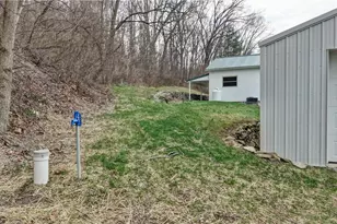 12413 Lick Run Rd, Newcomerstown, OH 43832 - Photo 18
