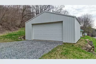 12413 Lick Run Rd, Newcomerstown, OH 43832 - Photo 24