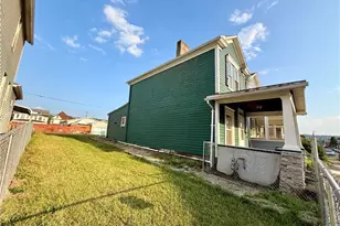 4254 Harrison St, Bellaire, OH 43906 - Photo 10