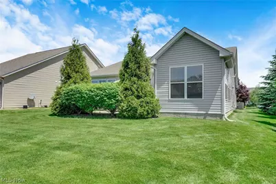 8024 Parkcroft Drive, Mentor, OH 44060 - Photo 22