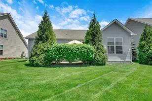 8024 Parkcroft Dr, Mentor, OH 44060 - Photo 24