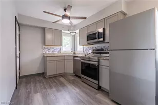 944 Donald Ave, Akron, OH 44306 - Photo 4