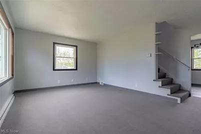 944 Donald Avenue, Akron, OH 44306 - Photo 8
