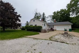 5205 Blair Rd, Perry, OH 44081 - Photo 10