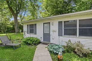 124 Tiffin Ave, Huron, OH 44839 - Photo 16
