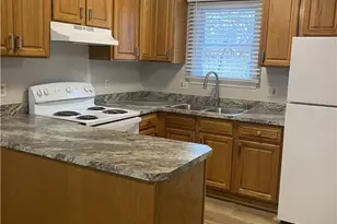124 Tiffin Ave, Huron, OH 44839 - Photo 8