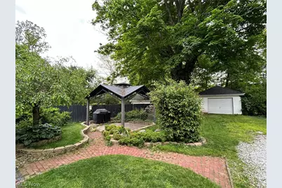 153 W Burns Avenue, Akron, OH 44310 - Photo 4