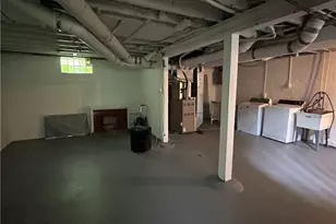 153 W Burns Ave, Akron, OH 44310 - Photo 22