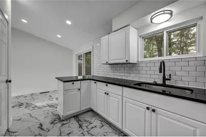 9151 Cranbrook Drive, Northfield Center, OH 44067 - Photo 12
