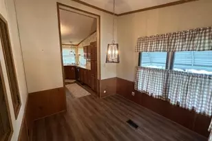 711 Brookside Dr, Wellington, OH 44090 - Photo 6