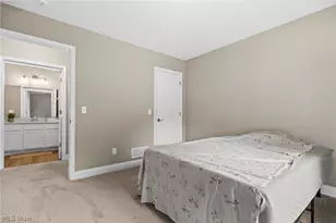 666 Treadway Blvd, Sheffield Lake, OH 44054 - Photo 22