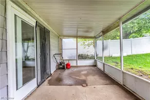 891 Pepperwood Dr, Brunswick, OH 44212 - Photo 20