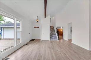 891 Pepperwood Dr, Brunswick, OH 44212 - Photo 6