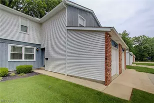 8225 Lancaster Dr, Mentor, OH 44060 - Photo 2