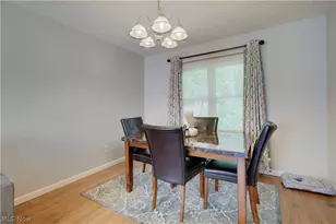 8225 Lancaster Dr, Mentor, OH 44060 - Photo 6