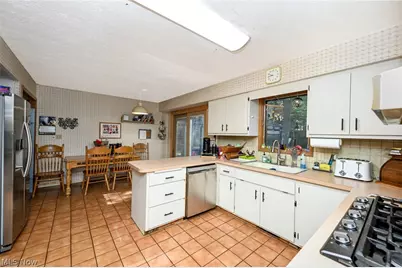 3379 S Smith Road, Fairlawn, OH 44333 - Photo 18
