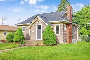184 Edgehill Dr, Akron, OH 44312 - Photo 1