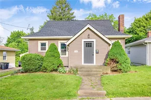 184 Edgehill Dr, Akron, OH 44312 - Photo 2