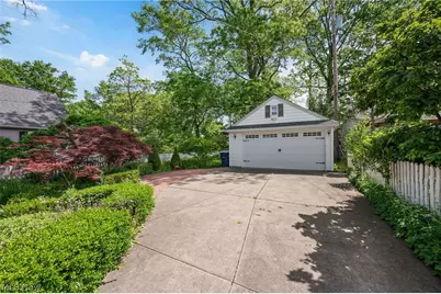 1351 Manor Park Avenue, Oakwood, OH 44107 - Photo 4
