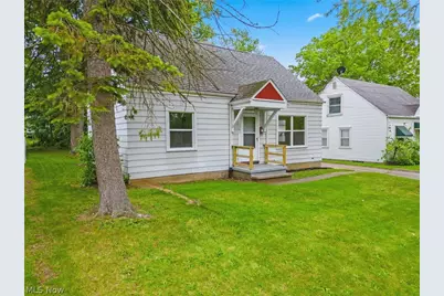 1381 Greenwood Avenue, Akron, OH 44320 - Photo 2