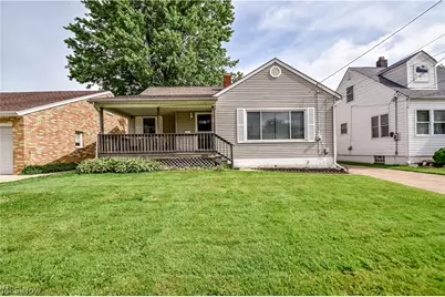 225 Burton Street, Fairport Harbor, OH 44077 - Photo 2