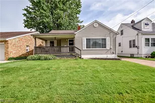 225 Burton St, Fairport Harbor, OH 44077 - Photo 2