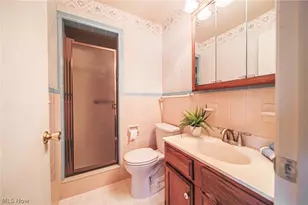 353 Hillcrest Dr, Ashland, OH 44805 - Photo 38