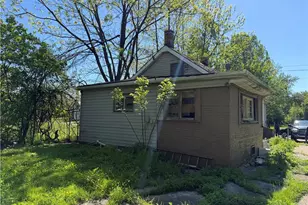3419 E 70th St, Loveland, OH 44127 - Photo 8
