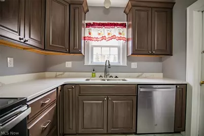 1605 Liberty Street, Parkersburg, WV 26101 - Photo 10