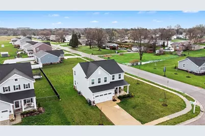 3268 Stoneleigh Road NE, Canton, OH 44721 - Photo 30