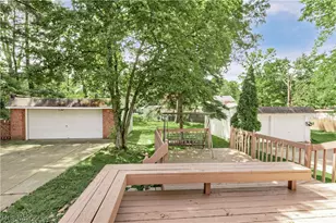 4810 Westbourne Rd, Lyndhurst, OH 44124 - Photo 44