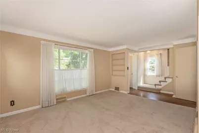 4810 Westbourne Road, Lyndhurst, OH 44124 - Photo 10