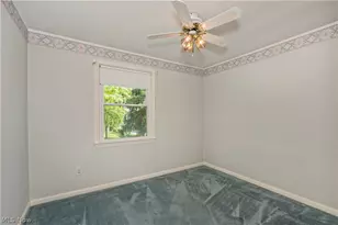 4810 Westbourne Rd, Lyndhurst, OH 44124 - Photo 32