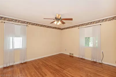 4810 Westbourne Road, Lyndhurst, OH 44124 - Photo 22