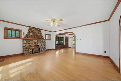 500 31st Street SW, Barberton, OH 44203 - Photo 6