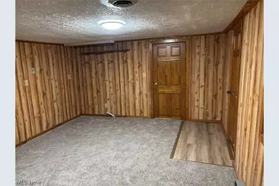 300 Henry, East Liverpool, OH 43920 - Photo 14