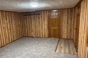 300 Henry, East Liverpool, OH 43920 - Photo 14