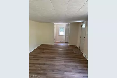 300 Henry, East Liverpool, OH 43920 - Photo 8