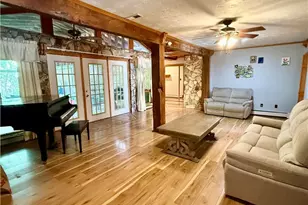46605 Main St, Jacobsburg, OH 43933 - Photo 14