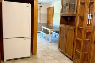 46605 Main St, Jacobsburg, OH 43933 - Photo 18