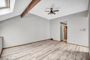 4705 Mayfield Rd, South Euclid, OH 44121 - Photo 18