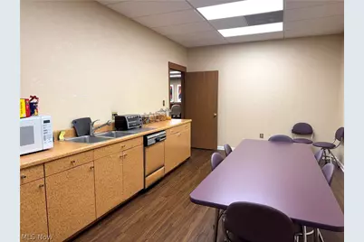 2220 E Enterprise Parkway, Twinsburg, OH 44087 - Photo 18