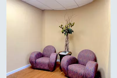 2220 E Enterprise Parkway, Twinsburg, OH 44087 - Photo 6