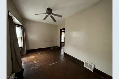 3885 W 20th Street, Loveland, OH 44109 - Photo 2