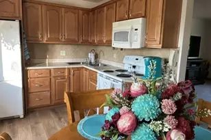 224 Lorraine Dr, Weirton, WV 26062 - Photo 6